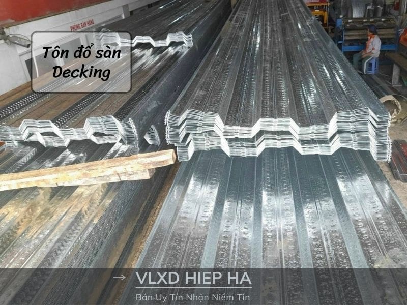 Tôn đổ sàn decking